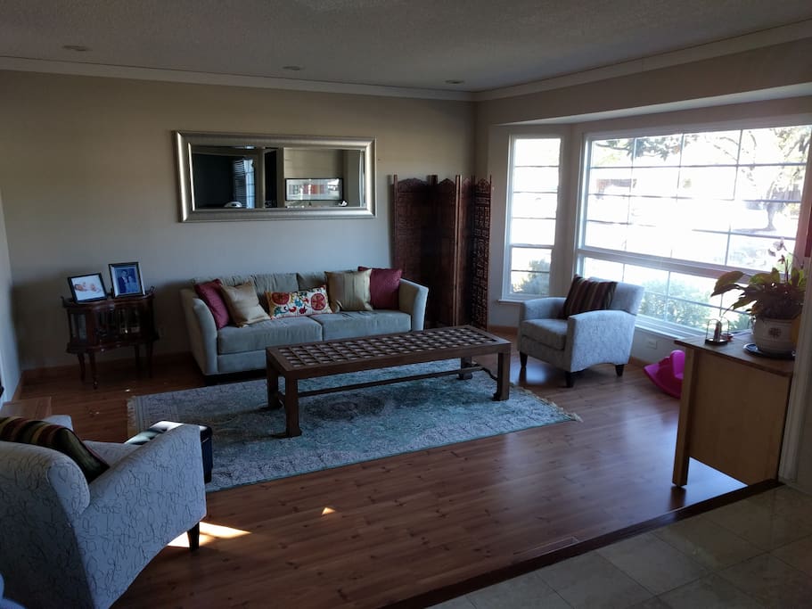Bright Living Room, Comfortable seating