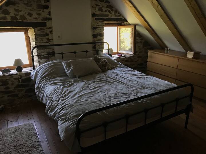 Dhomë gjumi e madhe 3 në katin e 3-të në shtëpinë kryesore