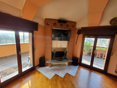 Lovely loft, panoramic terrace and fireplace