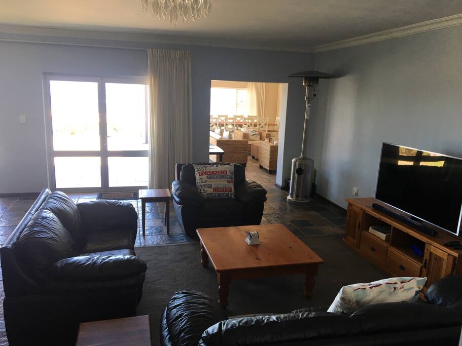 Tv room