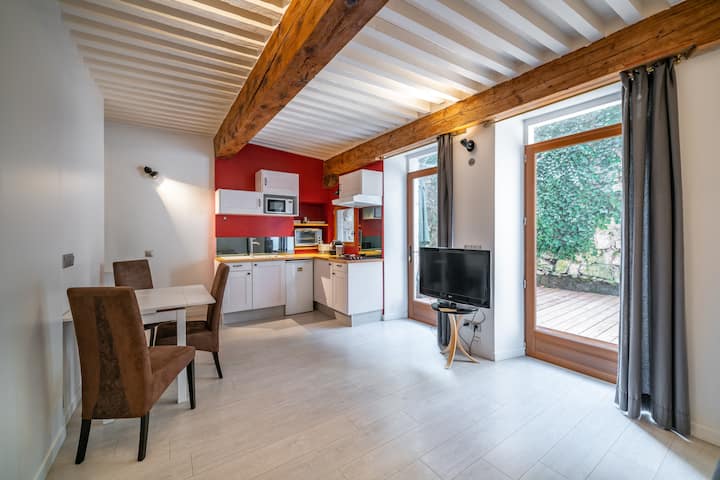 Secret Courtyard · Jardin · Cosy · Centre Annecy - Lake Annecy