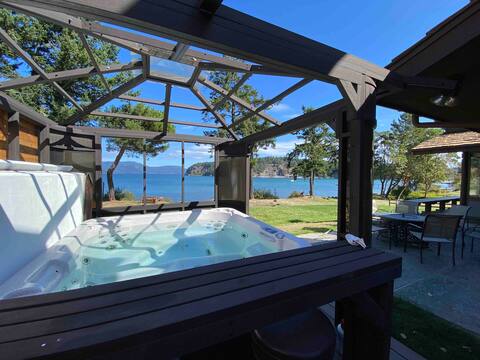 Lopez Waterfront Sanctuary | Hot Tub | Amenities