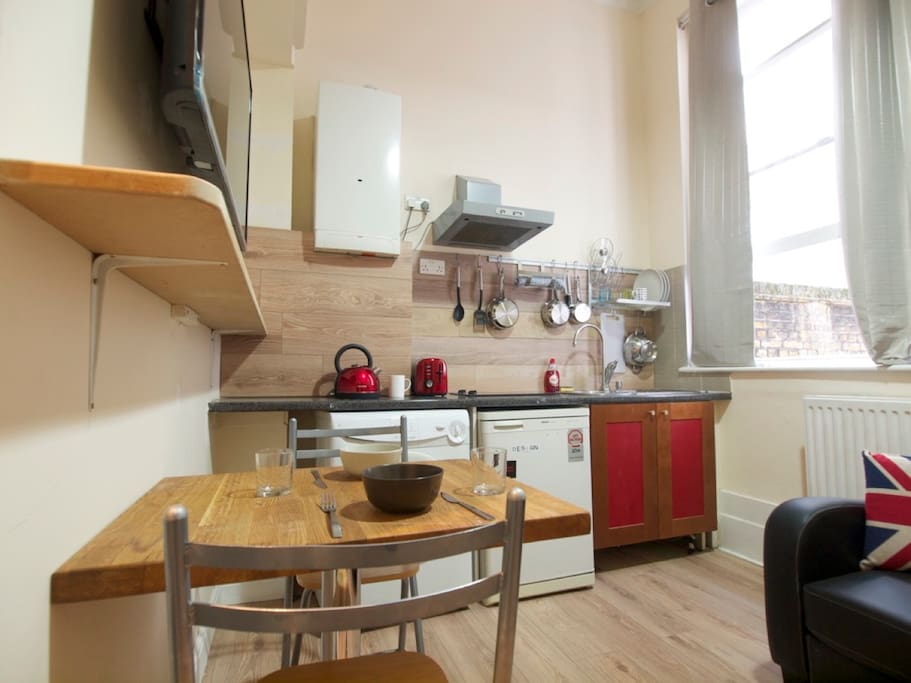 Studio-Apartment-Ensuite with Shower-Garden View-STLoft