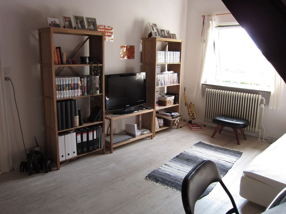 Room 1, master bedroom