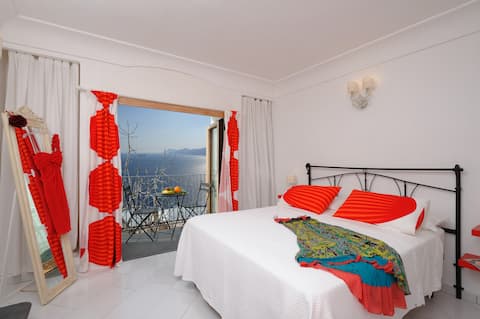 Proprietà Airbnb di successo: Casa Erminia Amalfi Coast seaview & private garage a Praiano
