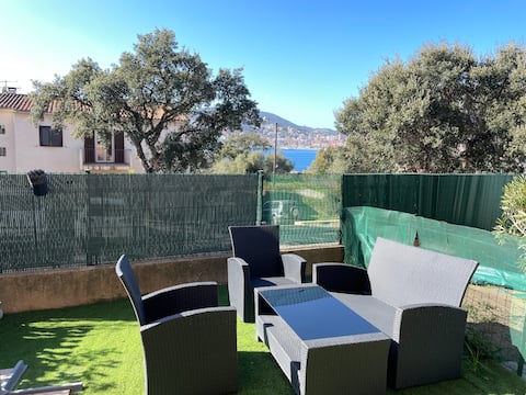 Popular Airbnb listing: Cozy studio in Ajaccio