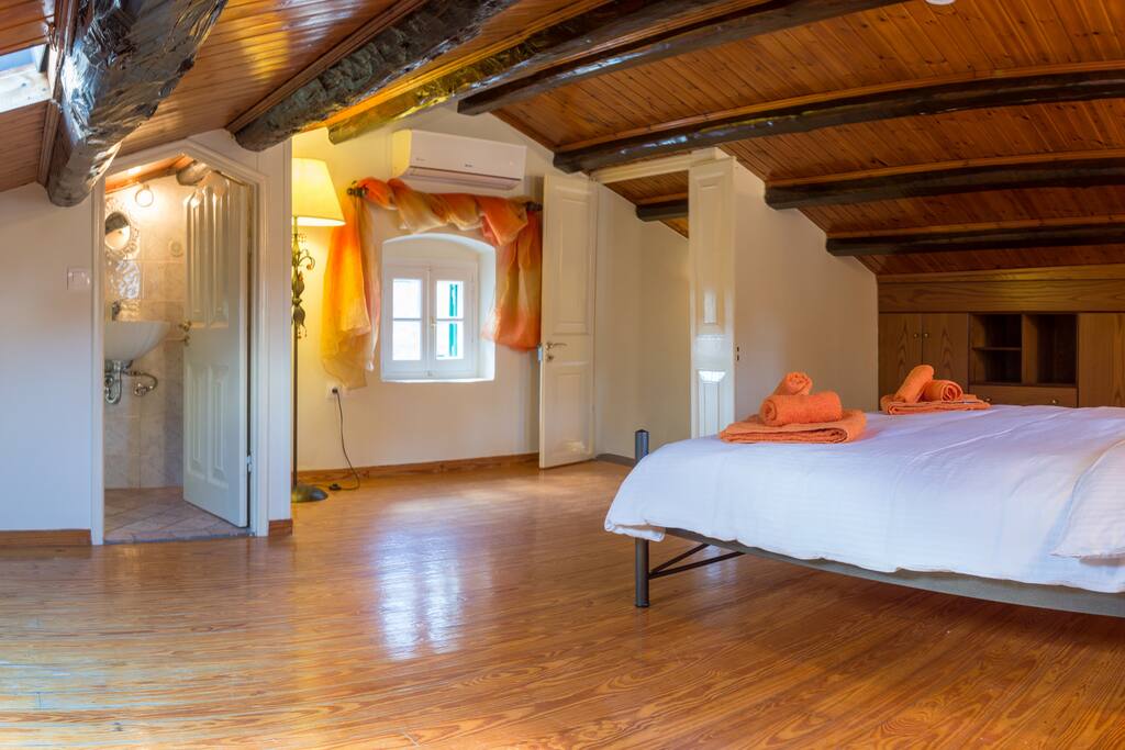 Main bedroom-attic