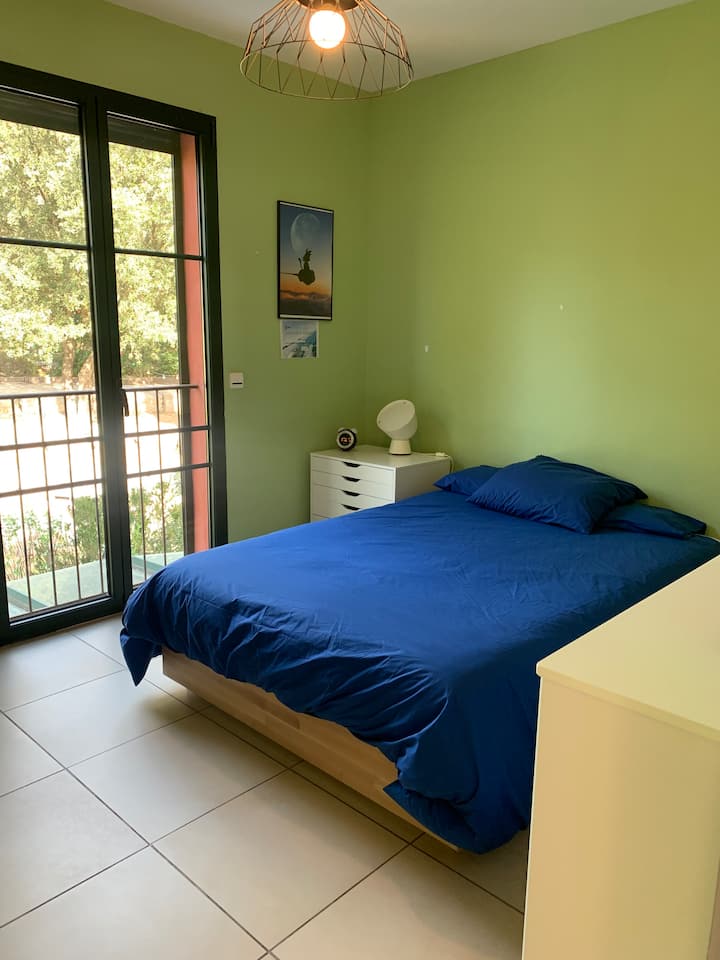 Camera 4 con letto matrimoniale