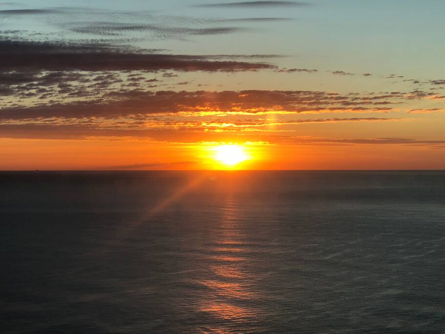 Perfect sunrise over the sea