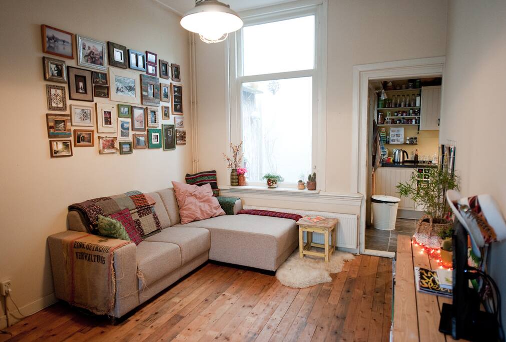 The cosy living room