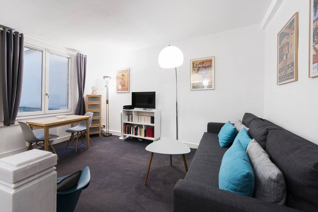 Charming 1 Bedroom duplex in the heart of Paris