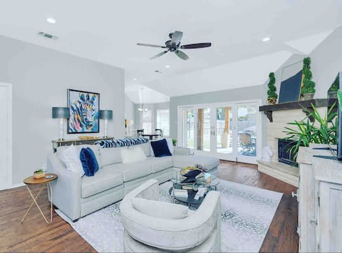 Gorgeous hm min from Downtown Grapevine/Southlake