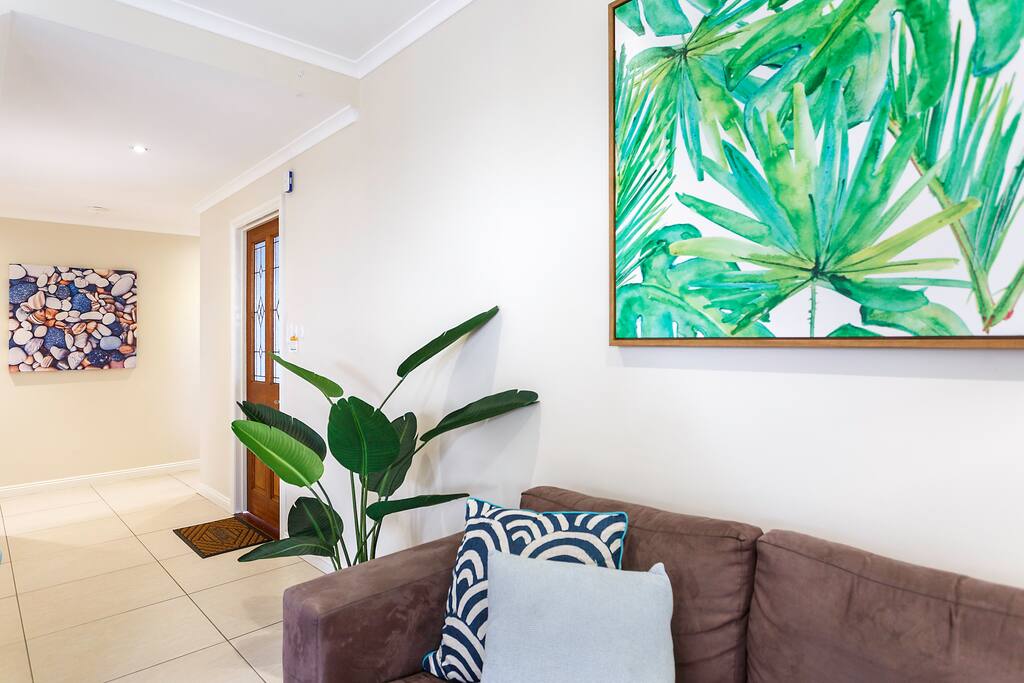 Nicely decorated and furnished apartment
