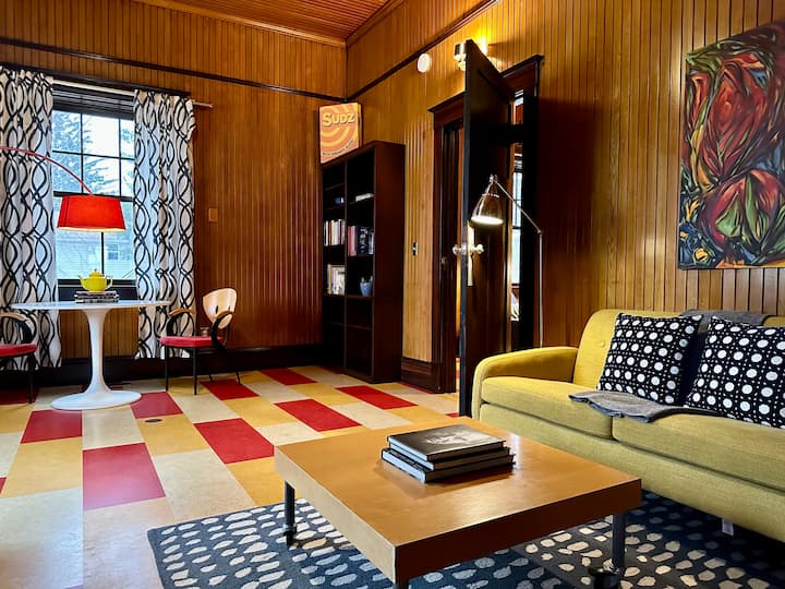 Cozy up with a book or board game and get lost in the moment – our lounge space is the perfect place to relax and unwind.