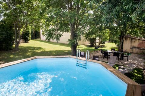 Quiet holiday home not overlooked.