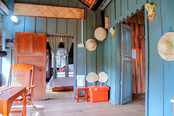 Old Khmer Wooden House 2beds
