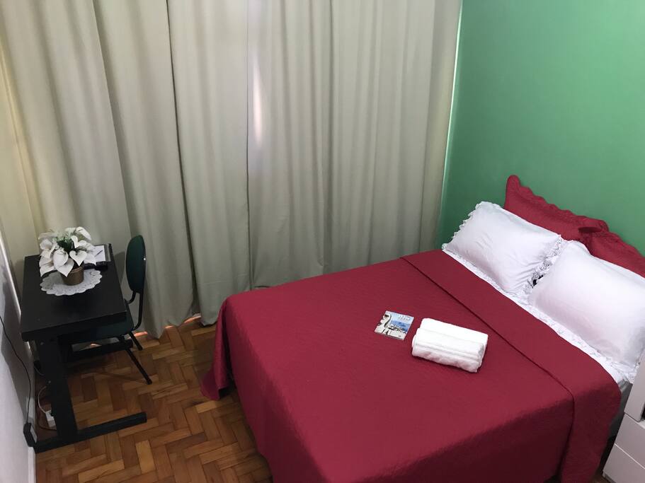 Cama super confortável para sua estadia no Rio de Janeiro ser maravilhosa