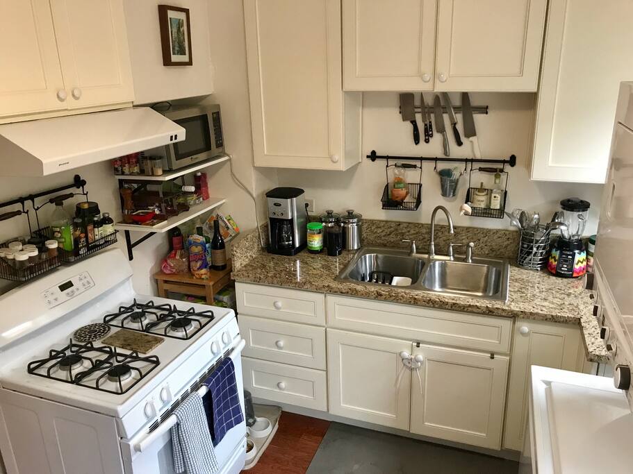 Kitchen will all appliances