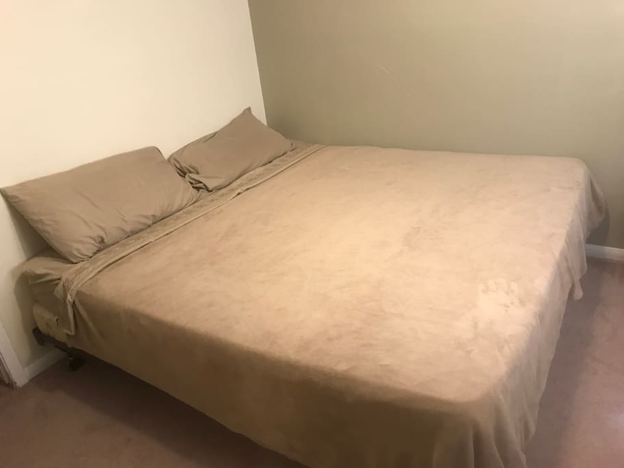 King sized bed