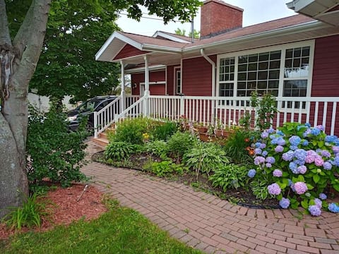 Tyne Valley Vacation Rentals Homes Prince Edward Island Canada Airbnb
