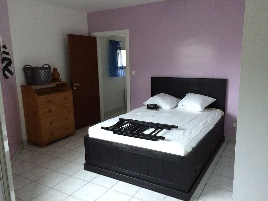 Chambre rose RDC