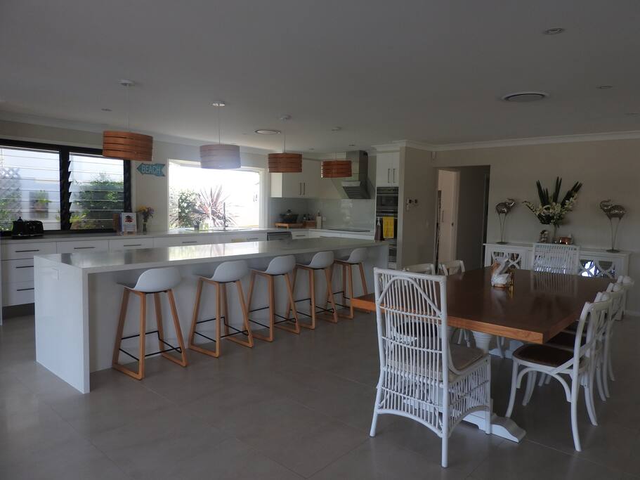 Dining and island bench - total seating for 13 people