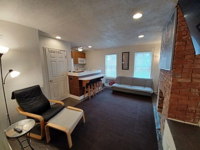 Listing in Pittsburgh