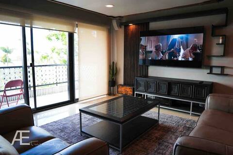 Ae22-Massage Pleasure Island-Lux beach condo - BMW