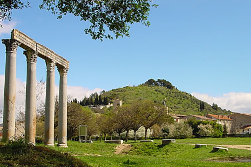 Riez et colline Saint-Maxime