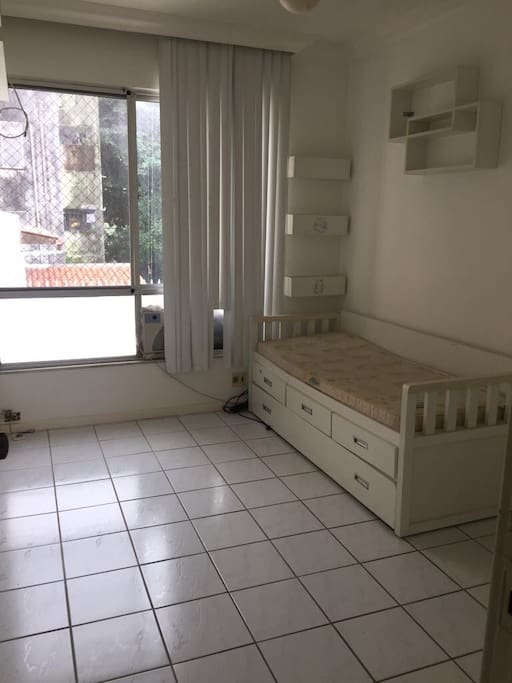 QUARTO 1