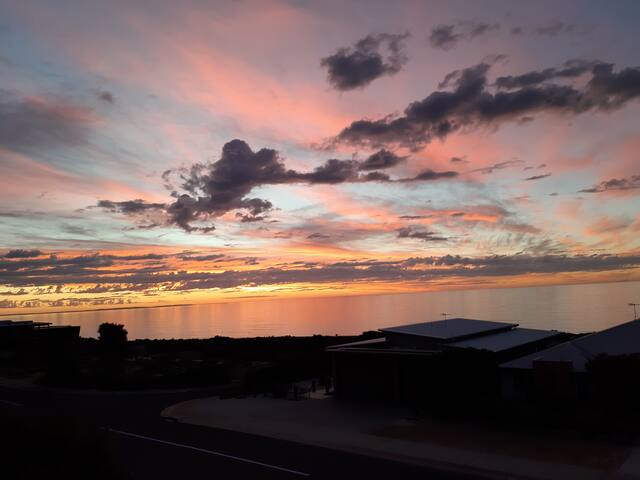 Beachside stay and ocean view gallery image 4