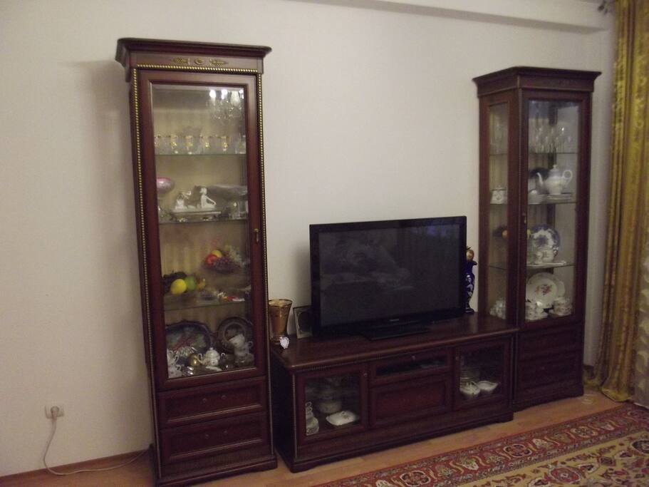 Hall_2