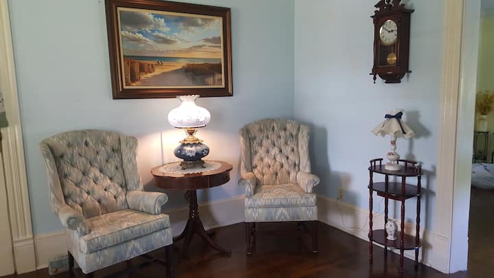The Spencer Suite 
Living Room Space