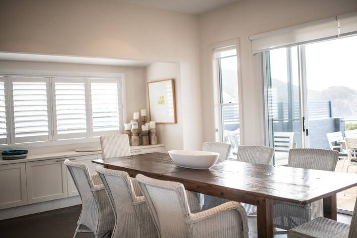 Amanzi – Beachfront at North Boomerang Beach gallery image 4