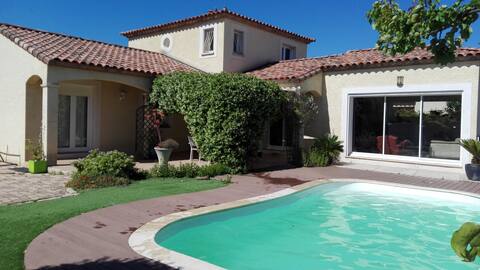 Quiet villa, between the sea, ponds and scrubland