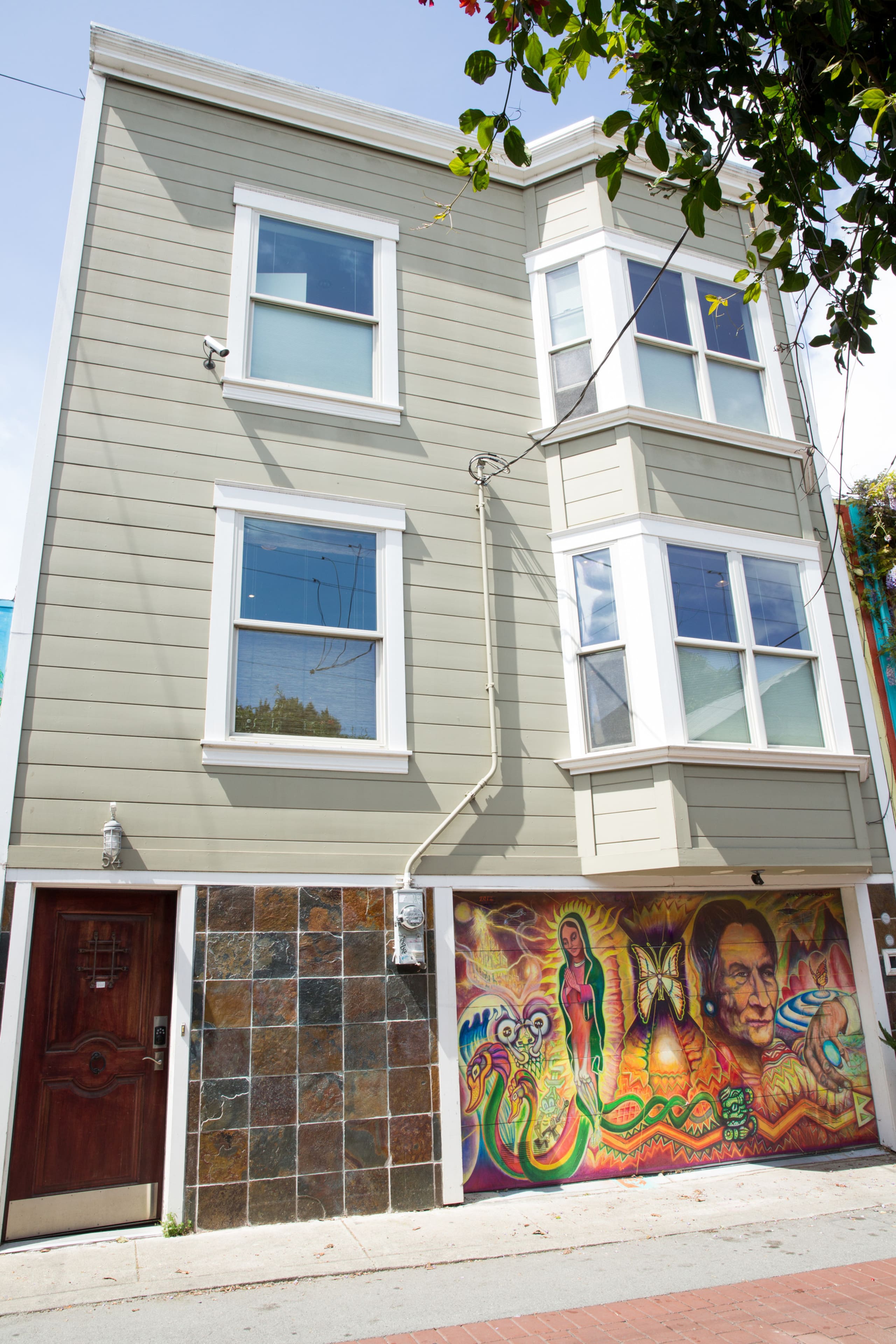Home in San Francisco · ★4.99 · 3 bedrooms · 3 beds · 3 baths - Image 51