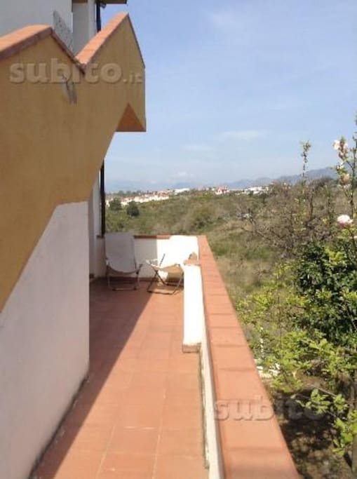 ingresso con altro terrazzino estreno