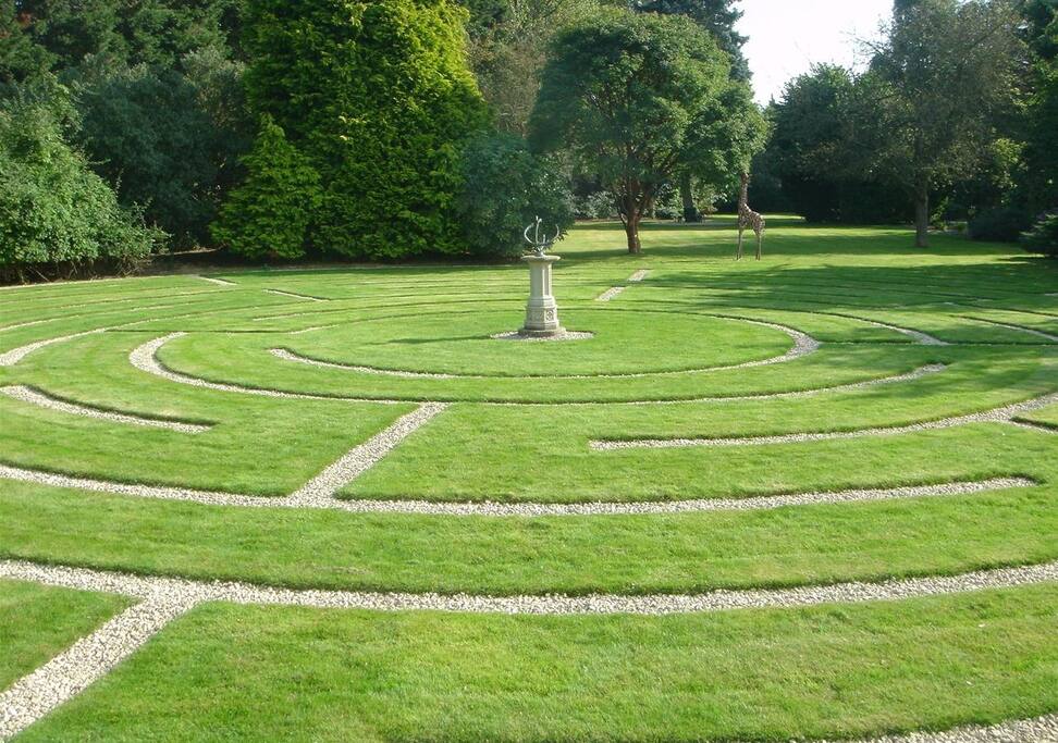 Garden Maze