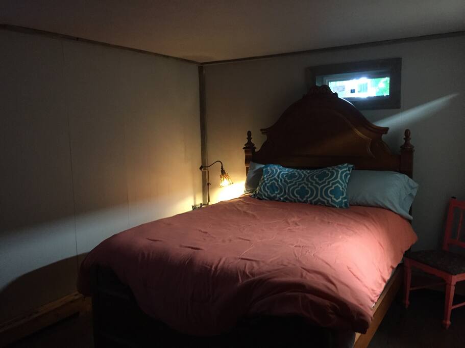 Queen Size Bed with Closet & Desk