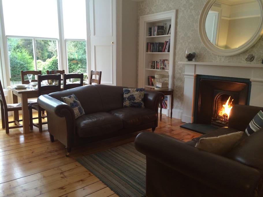 Dining table in bay window