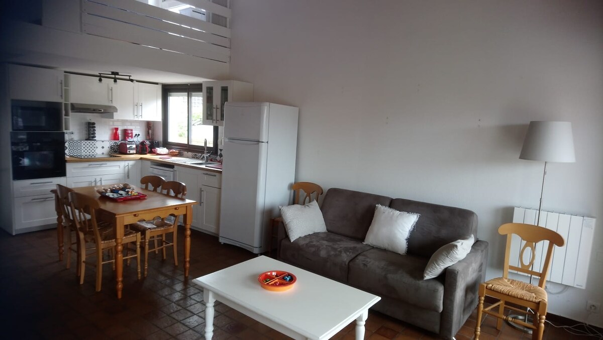 Annuncio Airbnb popolare: House 65 m2 terrace garden shed beach 200 m away a Biscarrosse