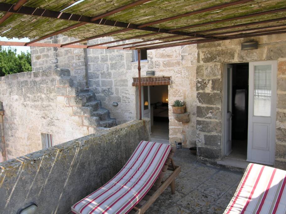 Pulcinella - terrace detail - Castiglione d'Otranto - Salento