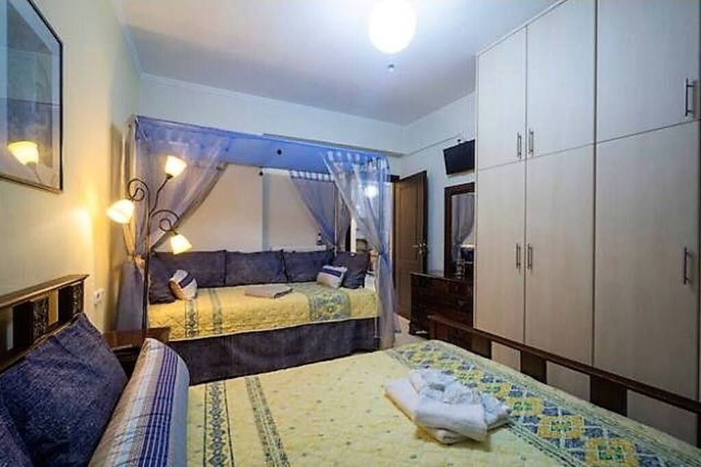 Minoan Art Bedroom