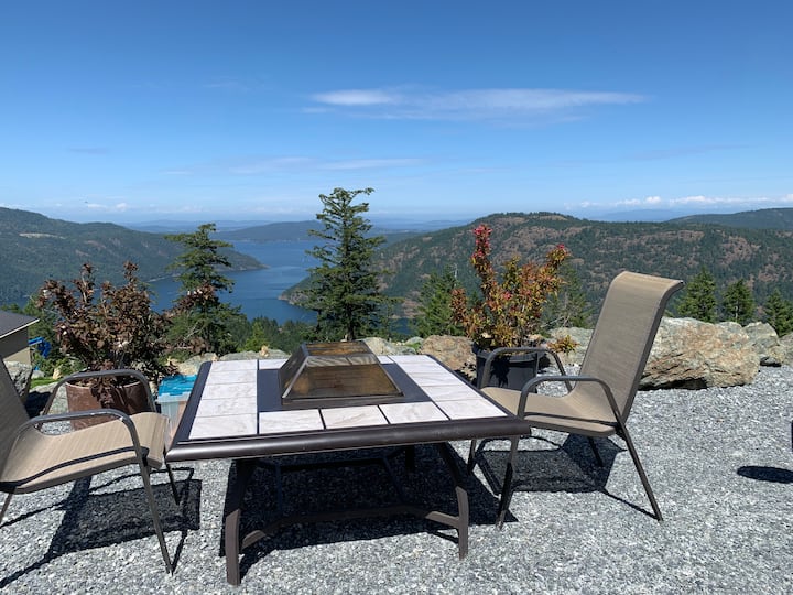 "Above It All" Guest Suite Shawnigan Lake - Canada
