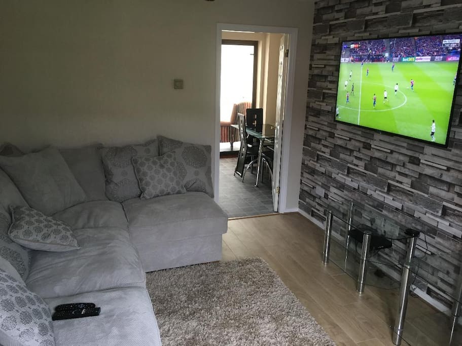 Lounge ( Sky Sports television )