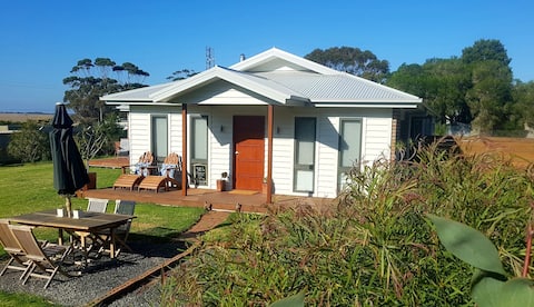 Tombolo Too, Self contained 2 BR,  Wilsons Prom