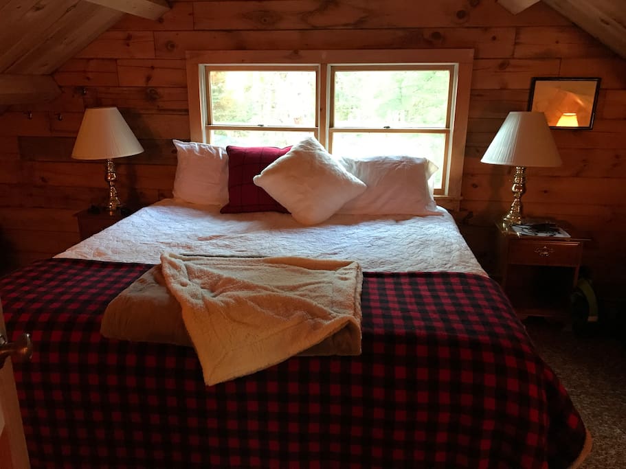 Master bedroom - king size bed