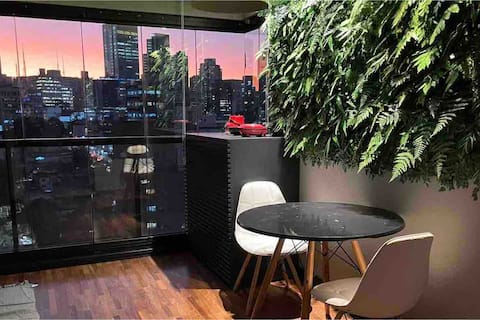 Amazing space next to Paulista Avenue and subway