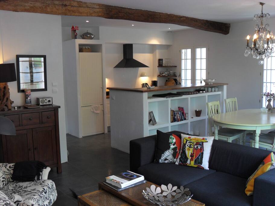 Kitchen and living room