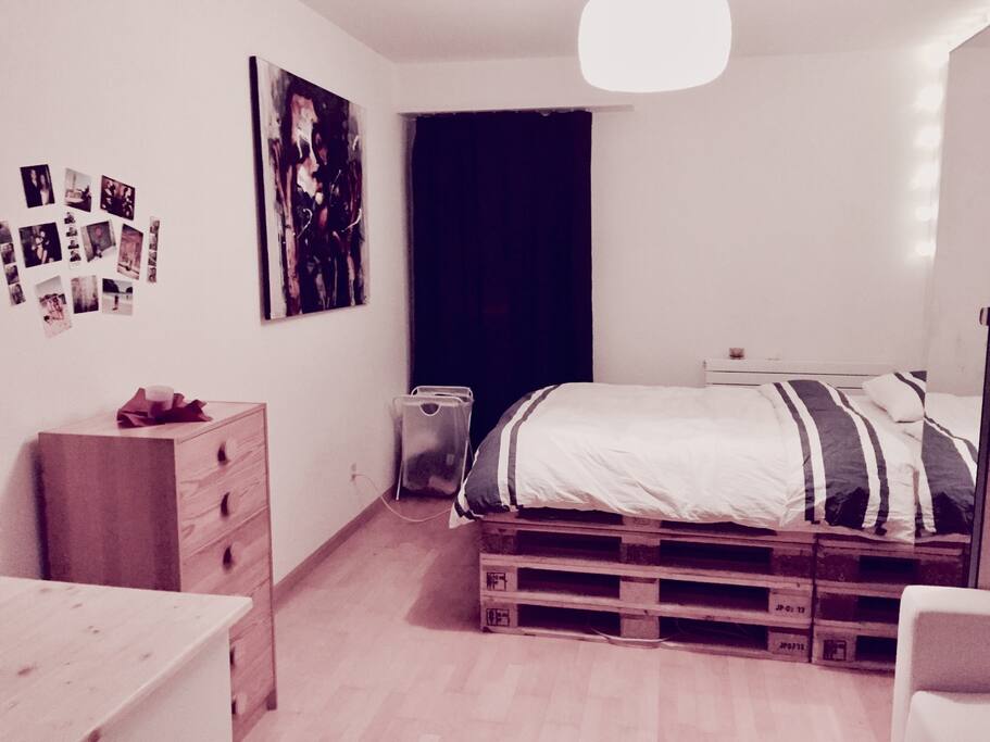 Room 1